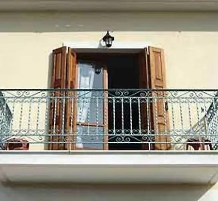 Sun View Guesthouse Delphi
